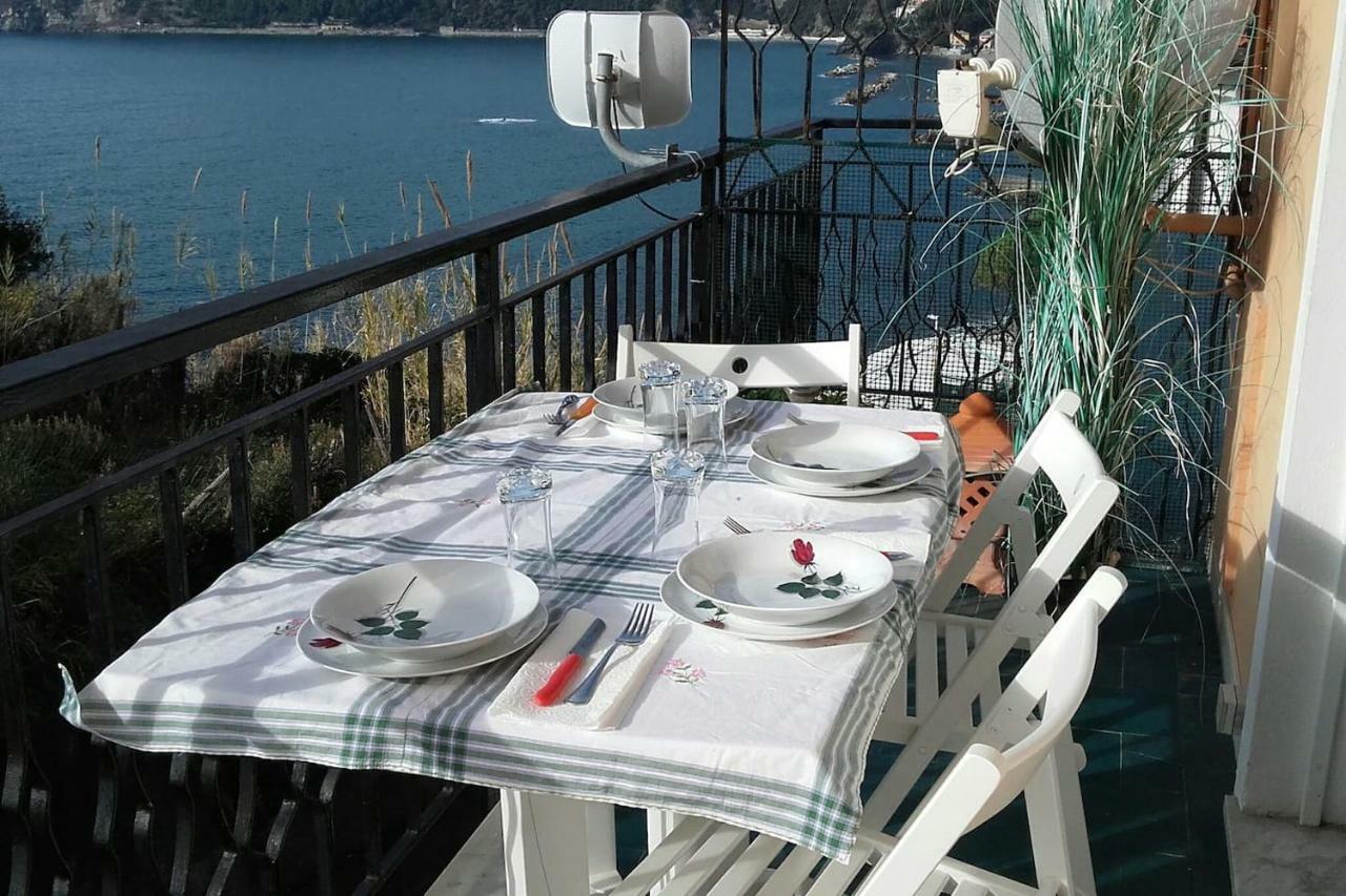 فيلا Un Gioiello Con Vista Mare مونيلّي المظهر الخارجي الصورة
